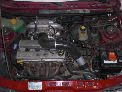 160318 Motorraum.JPG 160318 Motorraum.JPG