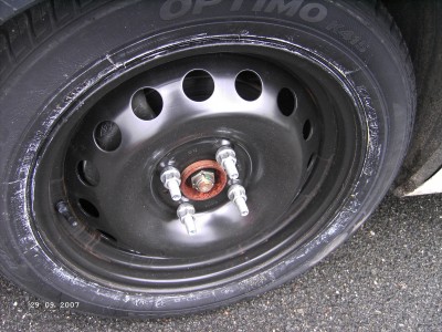 lange Stehbolzen.JPG lange Stehbolzen.JPG